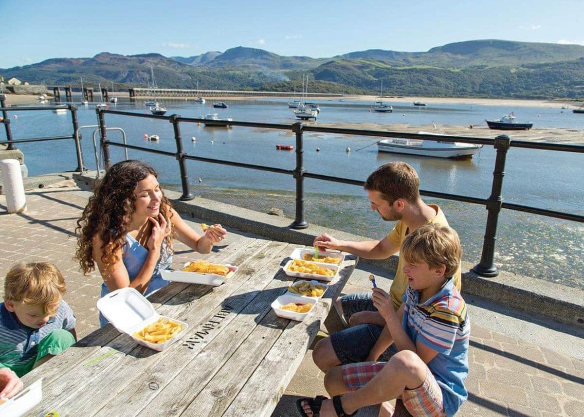 Barmouth Bay Holiday Park Llanddwywe Esterno foto